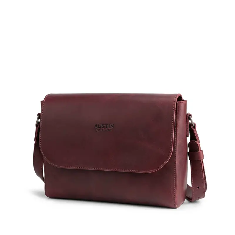 Barton Purse – Timeless Crossbody Style In Vegetable-Tanned Leather 1