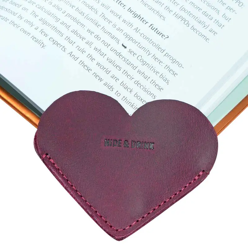 Corner-Stitched Heart Bookmark Duo – 2-Pack 1