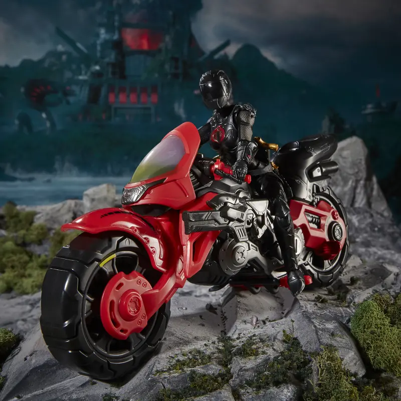 G.I. Joe Classified Series: Baroness With C.O.I.L. Vehicle & Figure 1