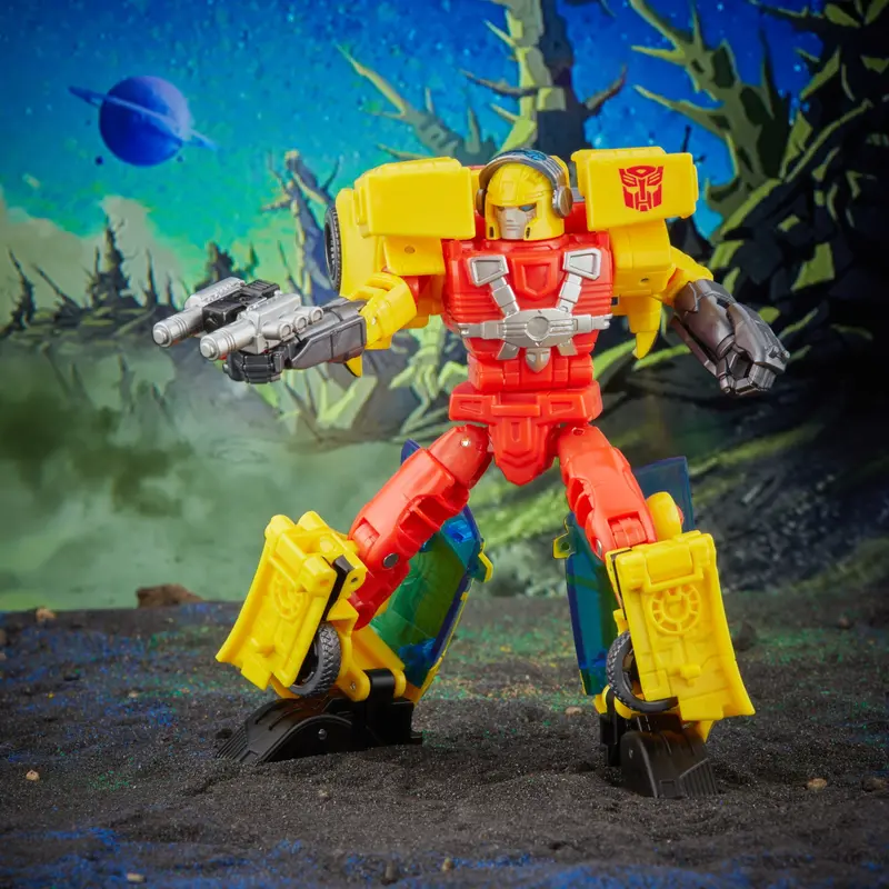 Legacy Evolution Transformers Figure: Armada Universe Hot Shot Toy 1