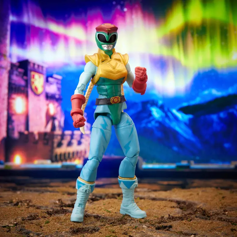 Lightning Collection Power Rangers X Street Fighter: Cammy As Stinging Crane Ranger 1