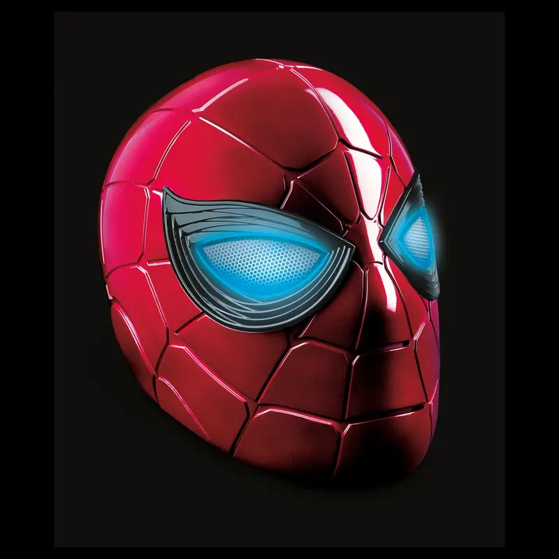 Marvel Legends Iron Spider Electronic Helmet Toy 1