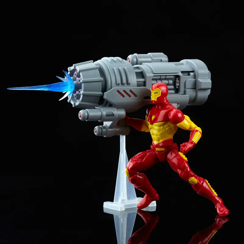 Marvel Legends Retro Deluxe Iron Man Figure 1