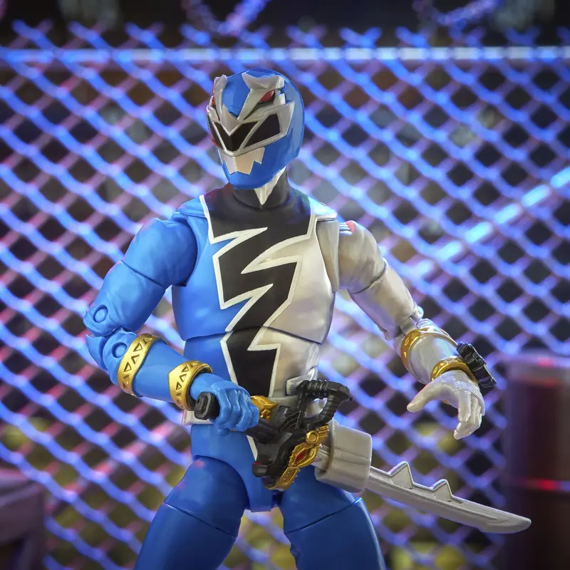 Power Rangers Lightning Collection Dino Fury Blue Ranger Figure 1