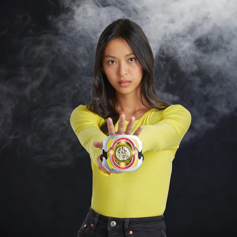 Power Rangers Lightning Collection – Mighty Morphin Yellow Ranger Power Morpher 1