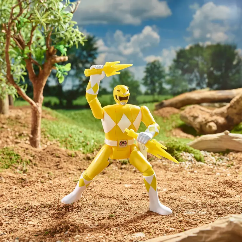 Power Rangers Retro-Morphin Yellow Ranger Trini Figure 1