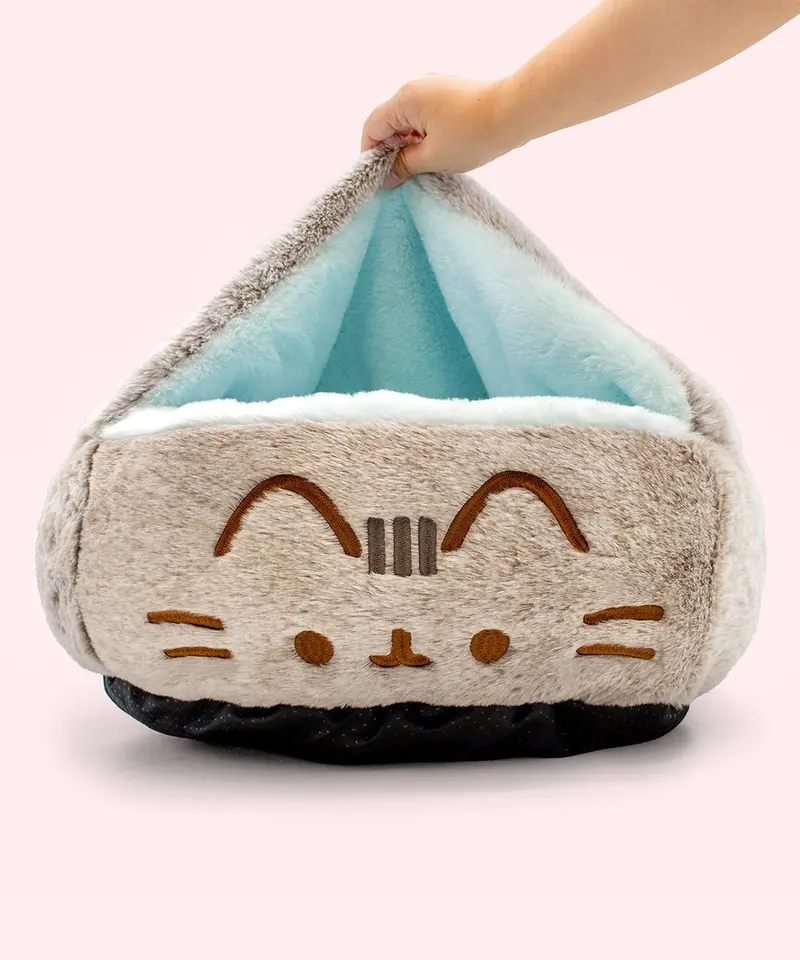 Pusheen Cuddly Pet Bed For Cats And Small Animals 1