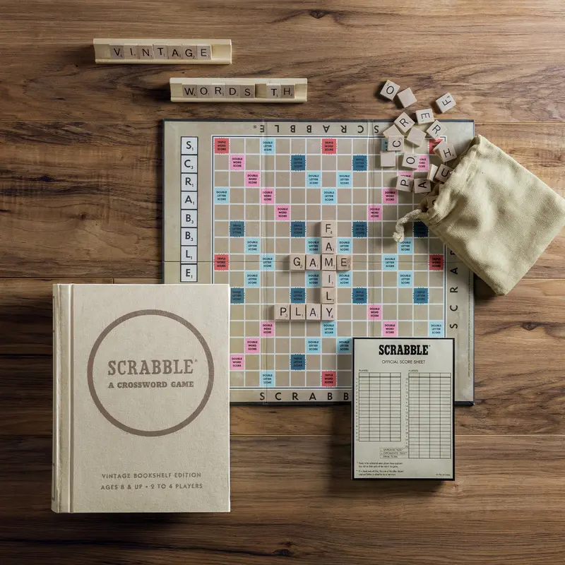 Scrabble Vintage Bookshelf Edition – Nostalgic Word Game Design 1