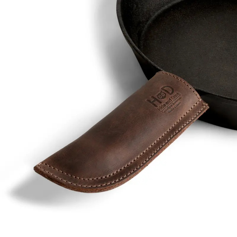 Textured Cast Iron Pan Handle Protector 1