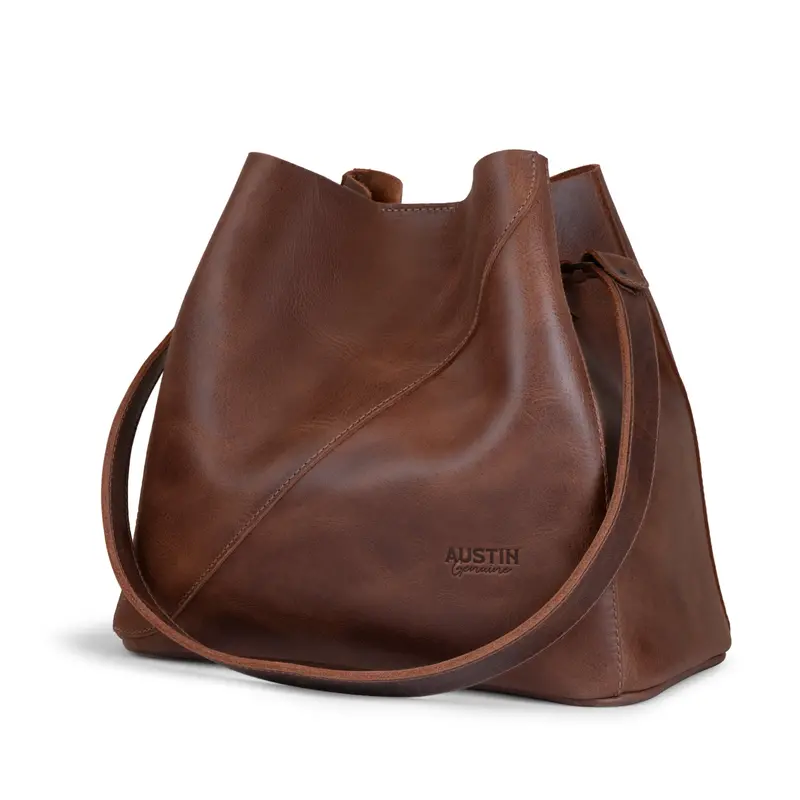 The Pemberton Shoulder Bag – Structured Leather Messenger Style 1